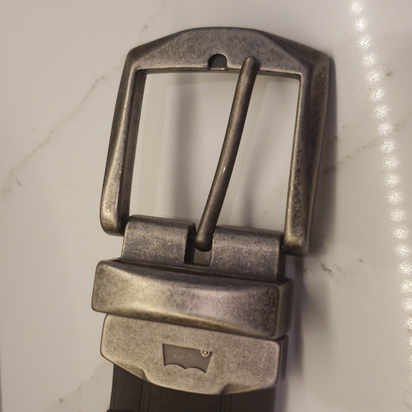 Levi's Belt Synthetic Leather Dark Brown/Black Belt Men's Small 30-32 - Picture 4 of 9